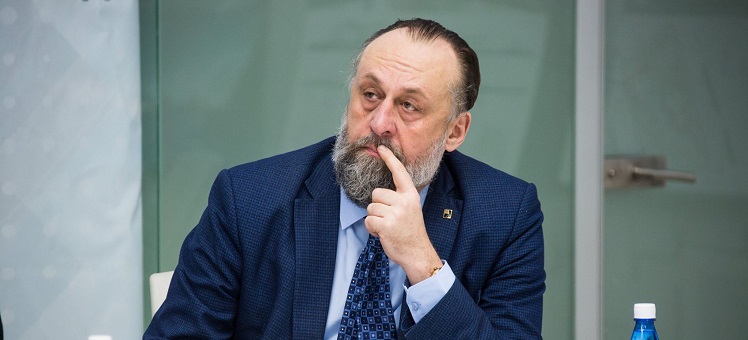 Александр Юрьевич Ложкин